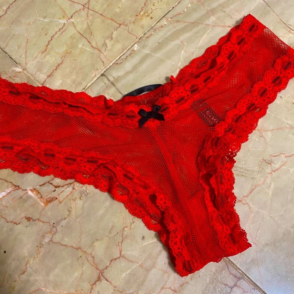 Victoria’s Secret panties S